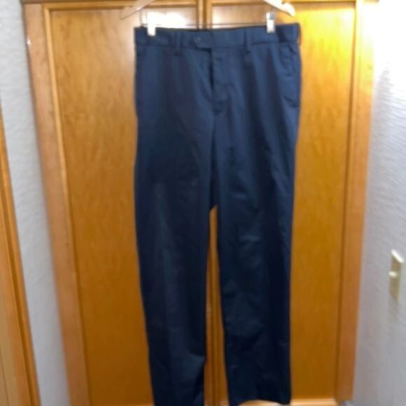 Croft and barrow classic fit gray dress pants - Picture 1 of 5